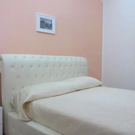 Gualtiero Camere&suite Pensión 2*