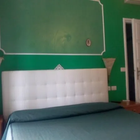 게스트하우스 Gualtiero & 4*