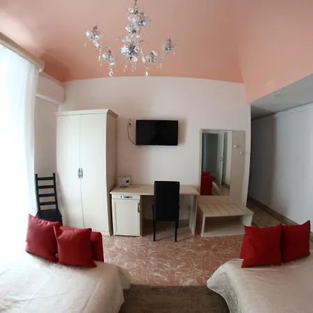 Gualtiero & 4* 칼타기론