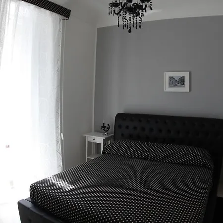Pensión Gualtiero Camere&suite