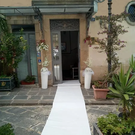 Gualtiero & 2* Caltagirone